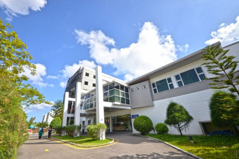 065 hulhumale hospital ހުޅުމާލެ ހޮސްޕިޓަލް