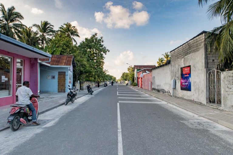 090 addu އައްޑޫ ސިޓީ