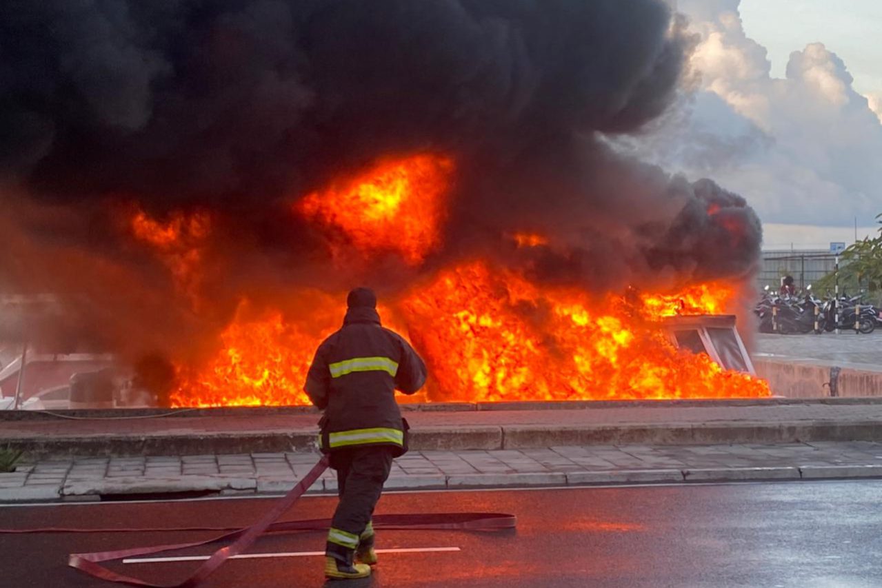 މާލޭގައި މިއަދު ހިނގި އަލިފާނުގެ ހާދިސާ