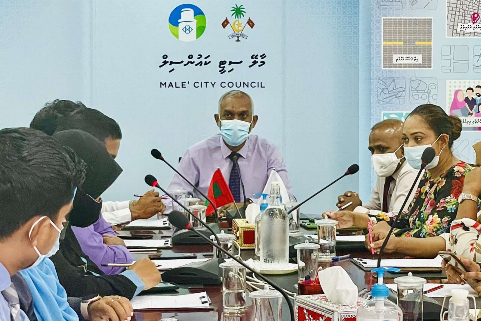 E4-GaayVkAEEUW9 މާލެ ސިޓީކައުންސިލްގެ މެމްބަރުން