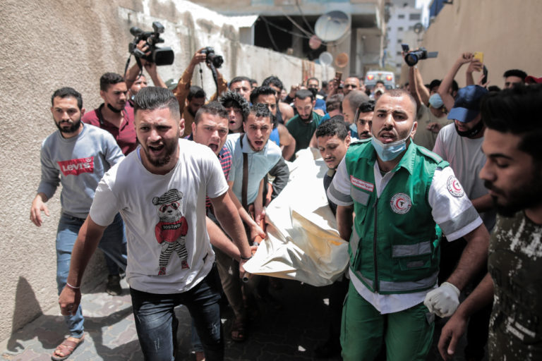 Ain Media އިޒްރާއީލު ސިފައިން ދިން ހަމަލާއެއްގައި ގާޒާ ރައްޔިތަކު އިއްޔެވެސް ވަނީ މަރުވެފައި