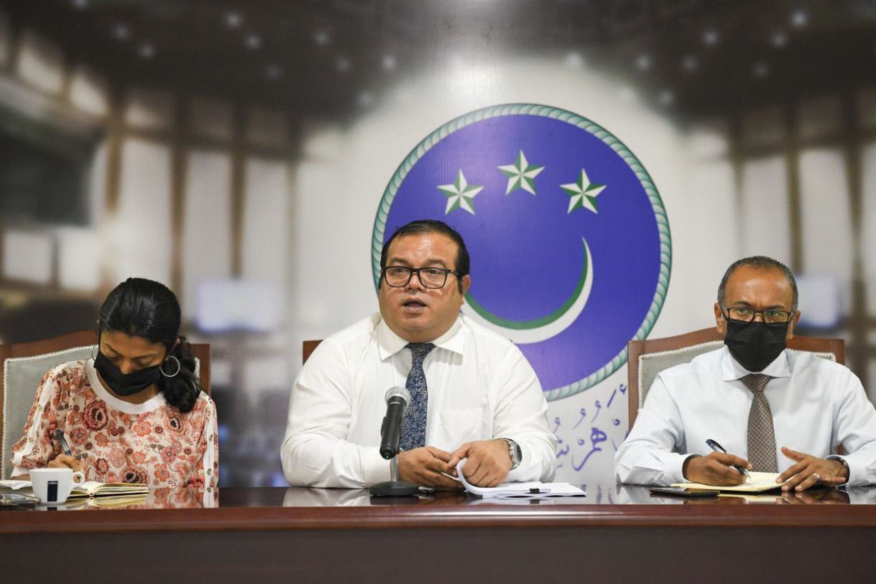 241 ކޮމިޓީން ބޭއްވި ބައްދަލުވުމެއްގެ ތެރެއިން