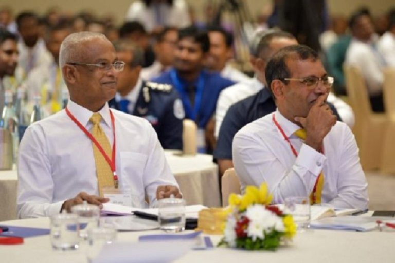 ރައީސް ނަޝީދާއި ރައީސް ސޯލިހު އެމްޑީޕީގެ ގައުމީ މަޖިލީހުގެ ބައްދަލުވުމެއްގައި