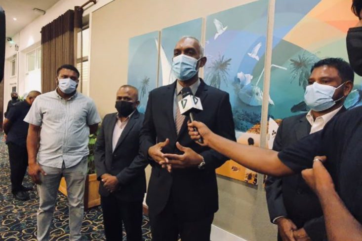 ތުރުކީއަށް ވަޑައިގެންނެވުމުގެ ކުރިން މުއްޒު ނޫސްވެރިންނާ ބައްދަލުކުރައްވަނީ