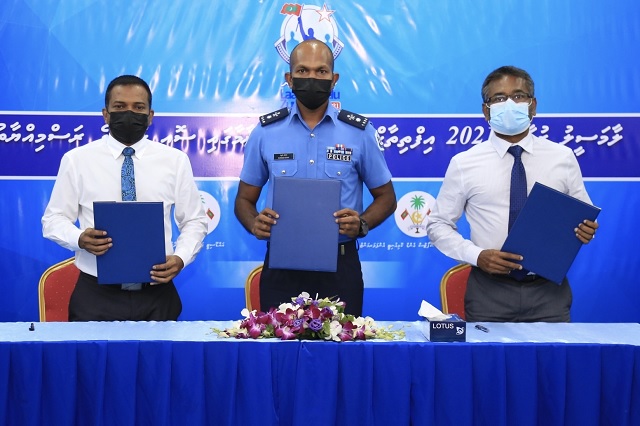FENaGNsUUAEaw57