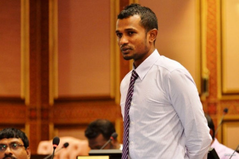 big_hmetBJ4MrlzUgiUYQZMiPZQCh