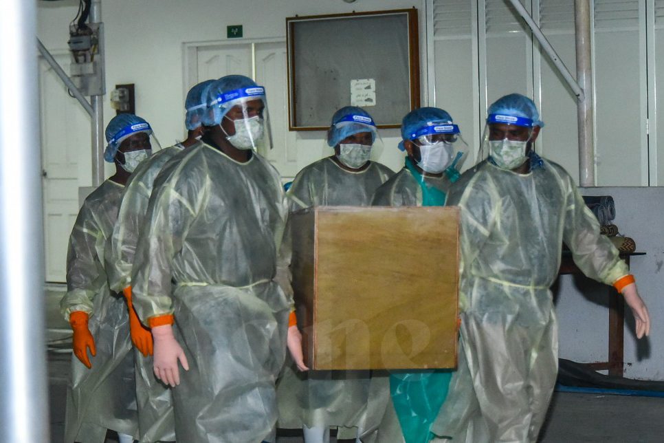 b_RxcDEGYMDHOM23sxzkf2WNn3X