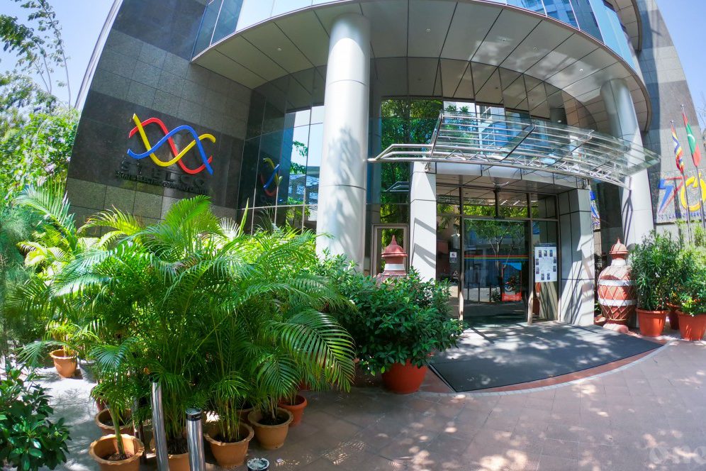 b_uxoQWgMyUixSHddQooRPCilTg