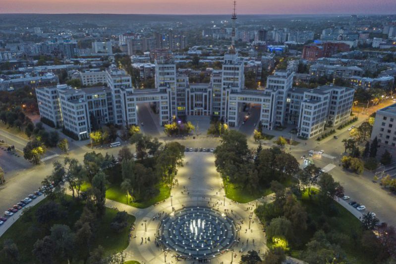 Будинок_держпромисловості_Харків_DJI_0057-800x600