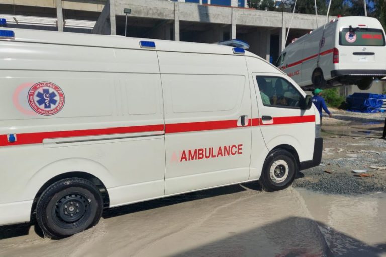 b_32hYvNnbFnNlFajg4zhkSspqQ