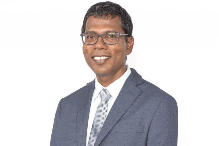 b_ypV2tiTnHdFCiXmYhzCbn4Y7n