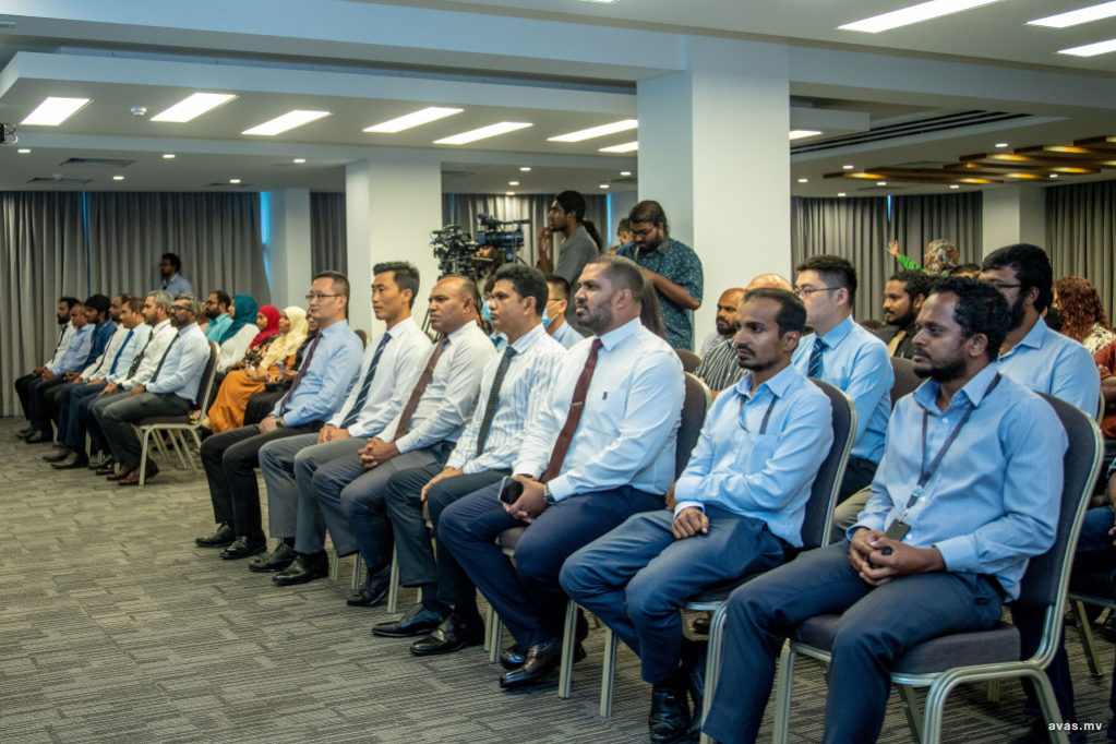 big_uZcBA33h2Hqu8ZpzNdWzBkMRT