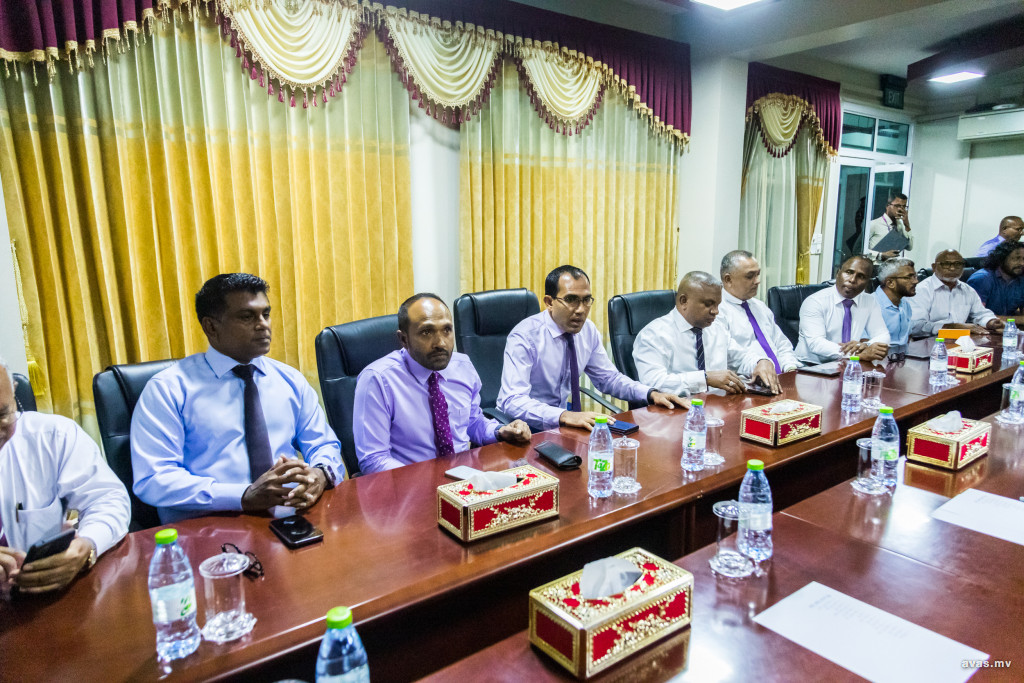 big_wwWeapA7N5fg3MIzeyD9huZpS