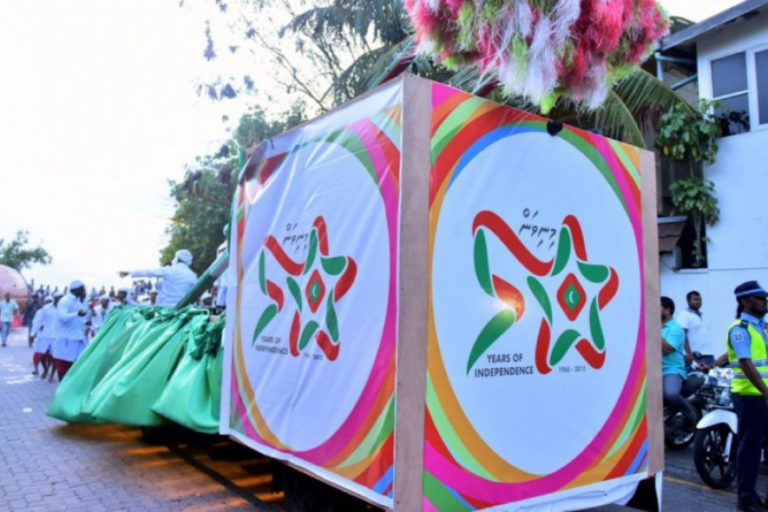 big_wFgOsa9glGyrf5lX5vnAHxxFZ