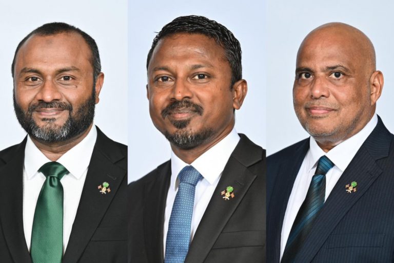 385034_3_de9437dc68de99eb77dc17759b0d1a995acb0881_large