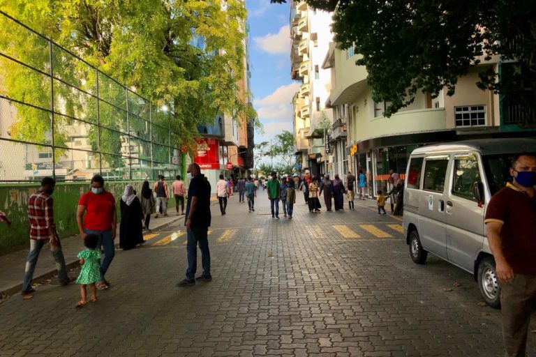 BEF01598-F634-47BE-B1BC-CF3D5F3053D4