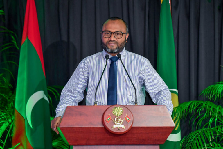 big_TB6cOpsY5lY0F0o6WBKsbB74J