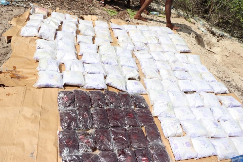 މީގެ ކުރިން އަތުލައިގެންފައިވާ މަސްތުވާތަކެތި