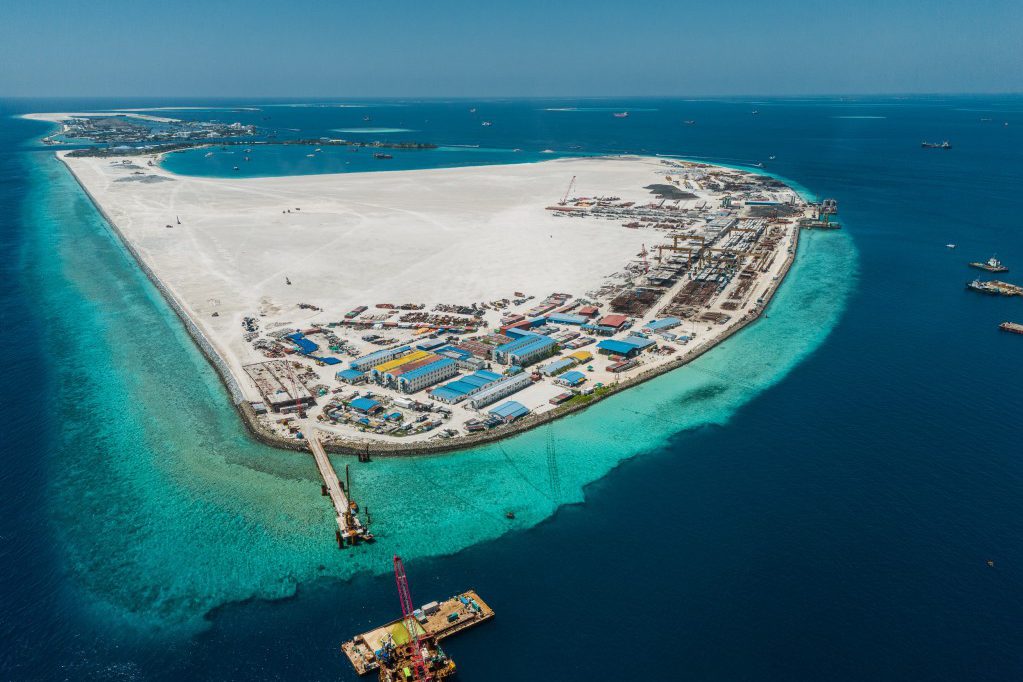 big_6mJzOZ8Weowrp7cKGyaVOAHM2