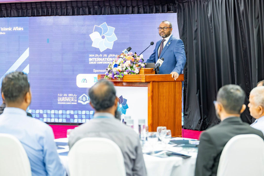 big_silRT74dTeUZXnLvLbLWIAgyi