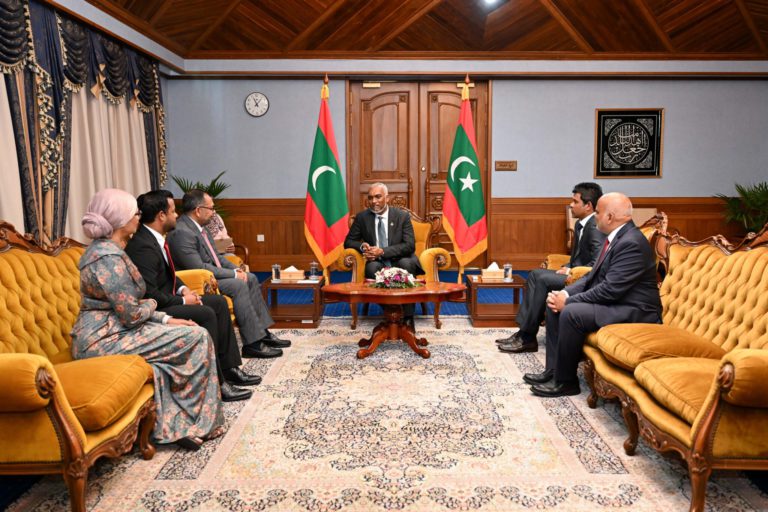 382707_48103ece-b_-2048x1365