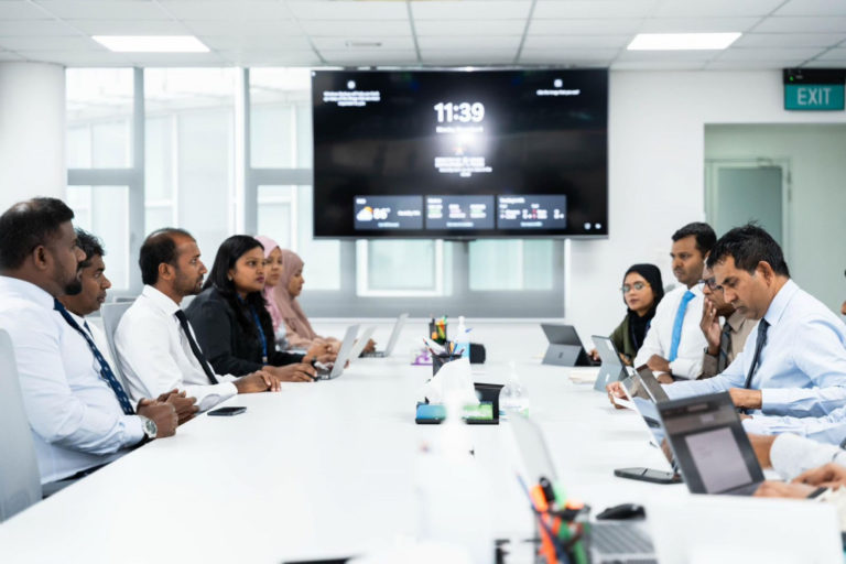 big_5vIUx0KyfKP9EWmWEQ6FmGYjZ