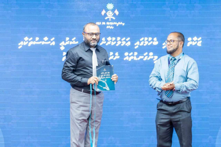 big_Ak2HNwkT6LxK0u1IzD2Z56v2U