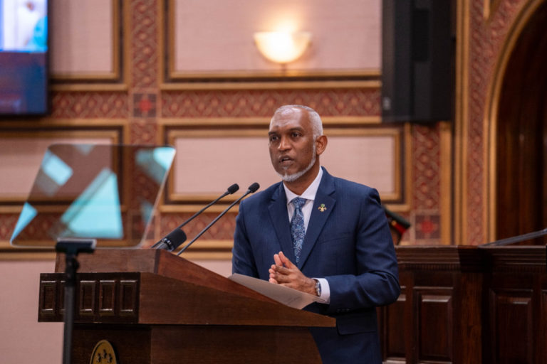 large_17388191209qOUN