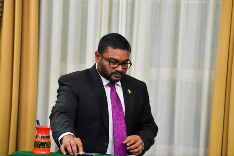 0ffc0318-63db-4547-90e4-fc094948c42f