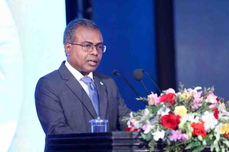 big_c0quGzmw8FBqFKGgh65pdaBAT