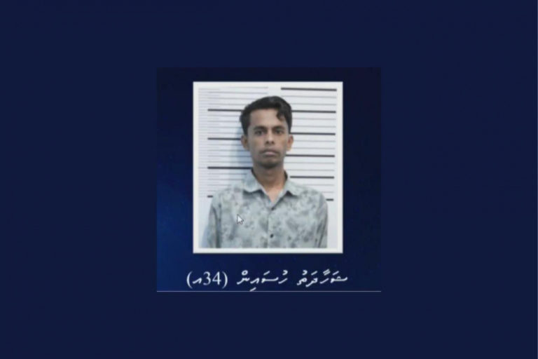 large_174713613326IxGH