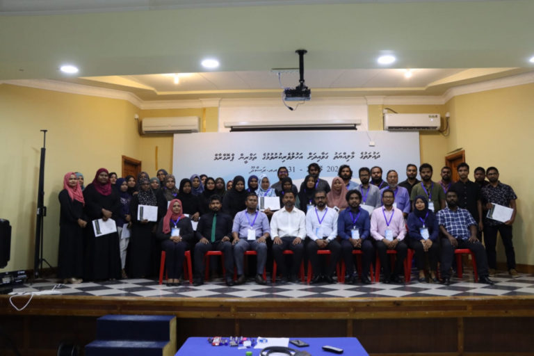 big_BYGMWXtcLyddH2Q2CTKDs00tE