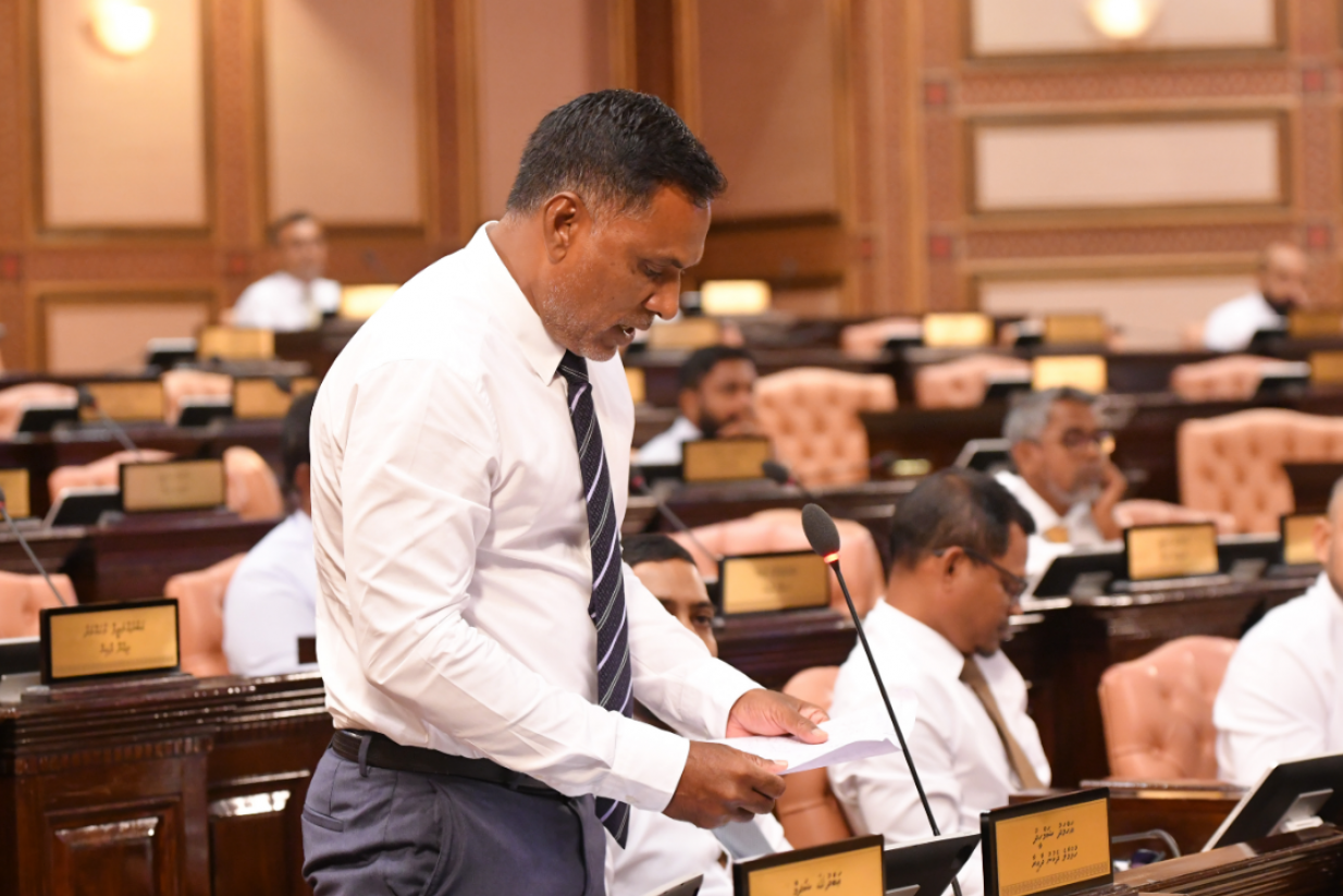 large_174883909535OQnu