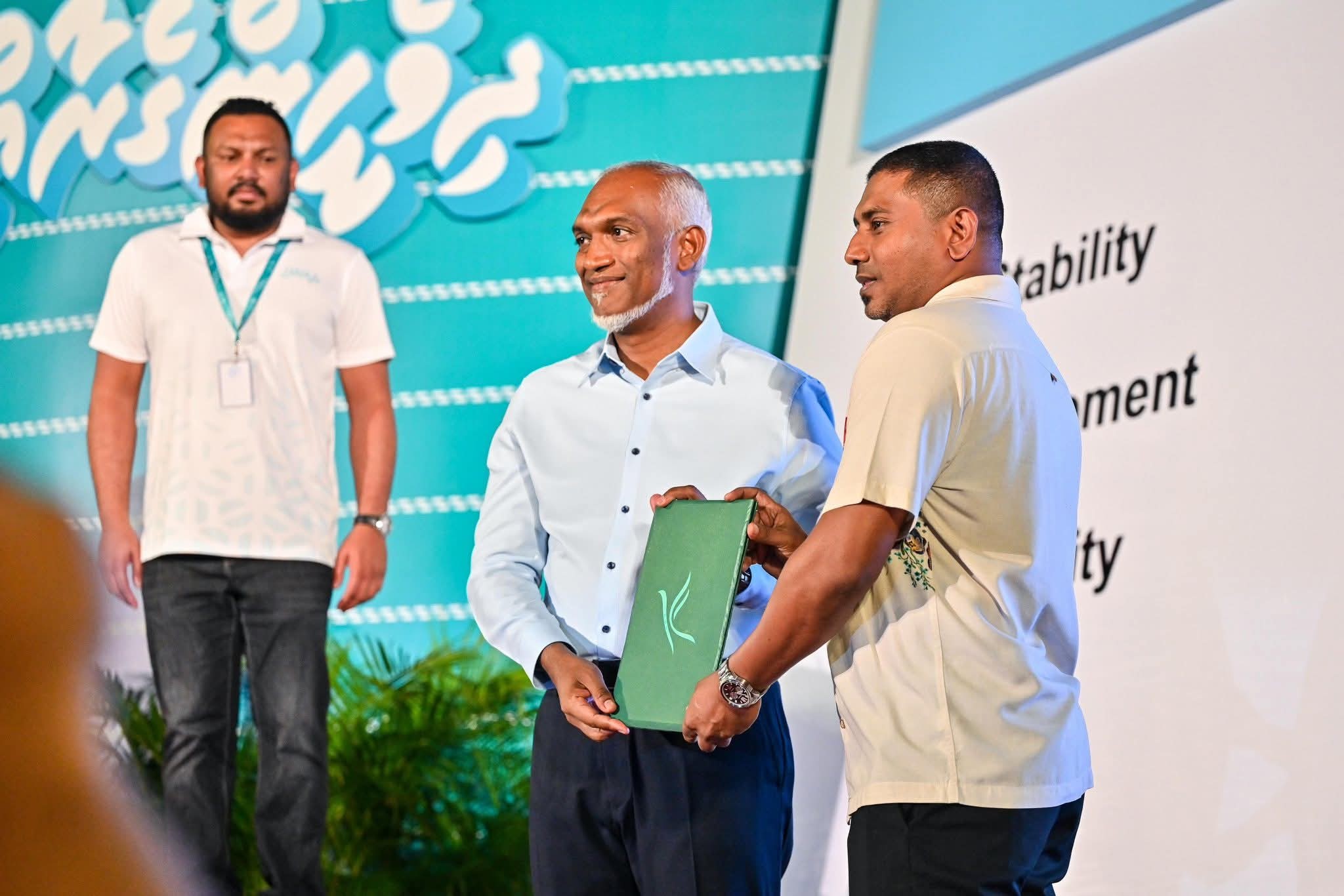 582031903_122273853050078509_3799269984986005051_n