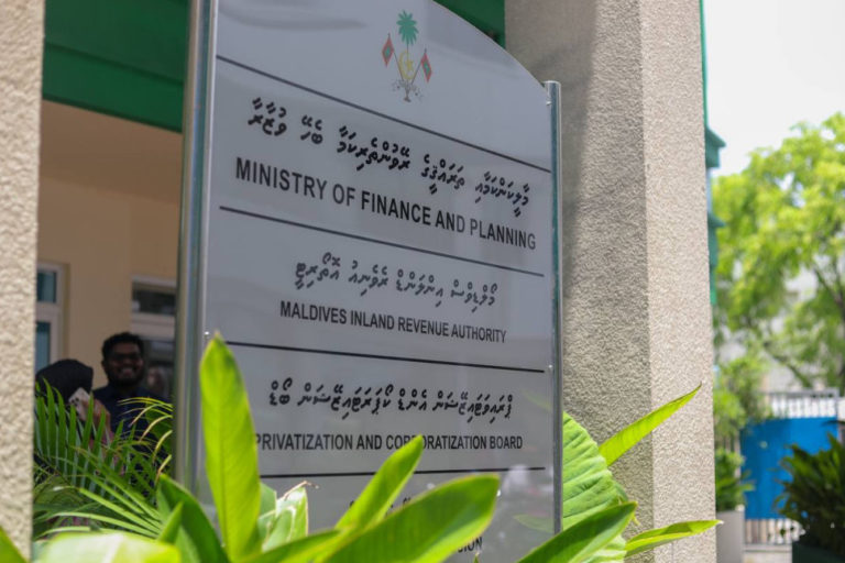 big_iDgUC6IC9FWk880JtLX9O7aZY